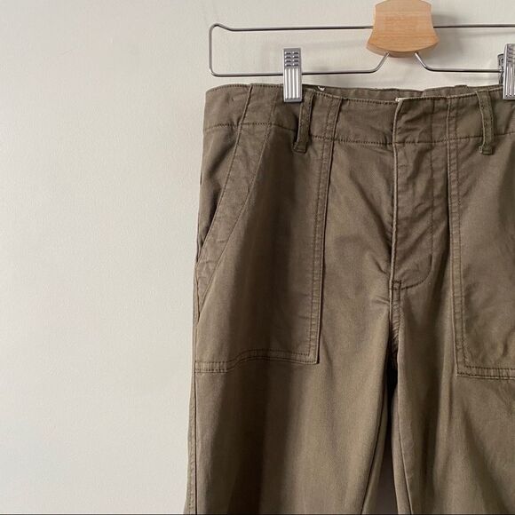 Aritiza "Golden Tna" Heroic Khaki Joggers - Picture 4 of 14